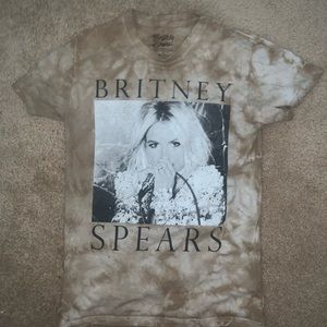 britney spears oversized tee